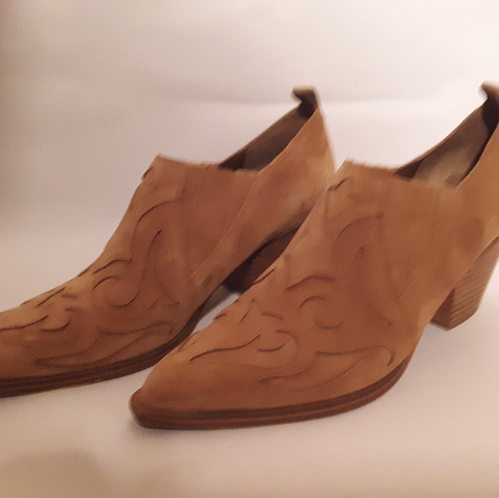 Booties - Picture 3 of 3